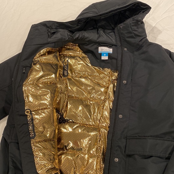 Brand new Columbia coat! Great quality. Never worn. - Picture 2 of 4